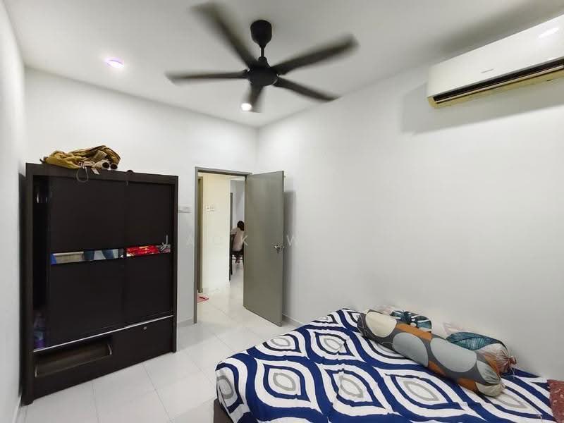 Service Residence for Sale at Jentayu Residensi @ Tampoi - Jack Wong - Bedroom - PropertyGuru.com.my