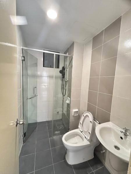 Condominium for Sale at Upper East @ Tiger Lane - Kelvin Chong - Bathroom - PropertyGuru.com.my