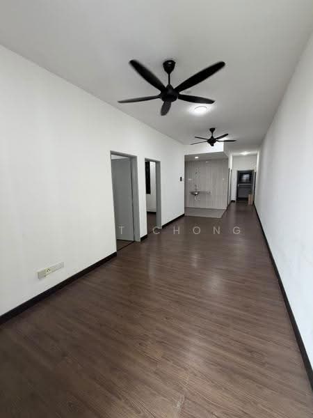 Kondominium untuk Disewa di Vista Bangi - Kent Chong - Corridor - PropertyGuru.com.my