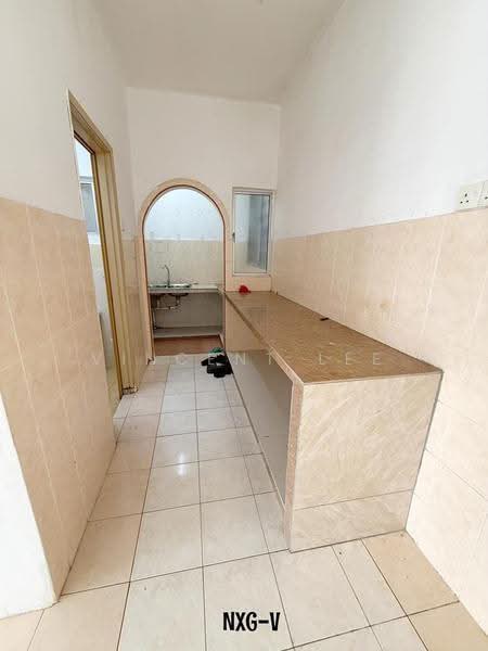 Pangsapuri untuk Disewa di Bayu Villa - Vincent Lee - Kitchen - PropertyGuru.com.my