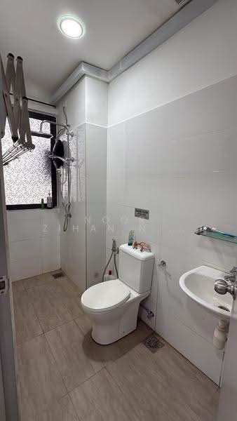 Service Residence for Sale at Core Soho Suite - Noor Zihan Nordin - Bathroom - PropertyGuru.com.my