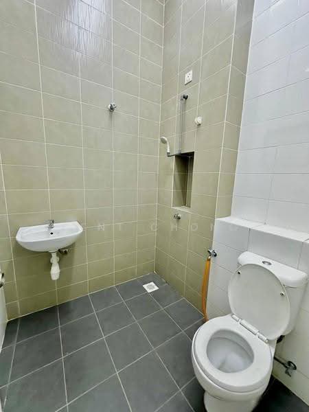 Rumah Teres 2-Tingkat untuk Dijual di Semenyih (Selangor) - Kent Chong - Bathroom - PropertyGuru.com.my