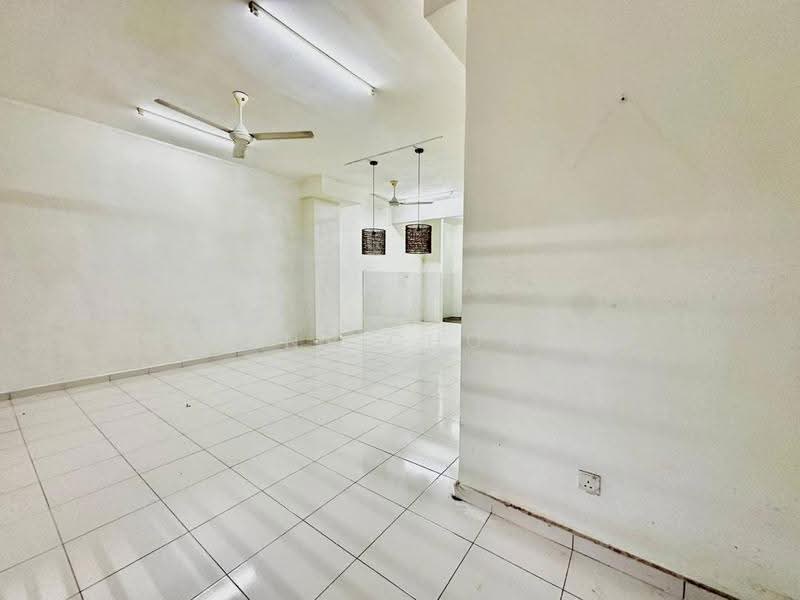 Rumah Teres 2-Tingkat untuk Dijual di Semenyih (Selangor) - Kent Chong - Interior - PropertyGuru.com.my