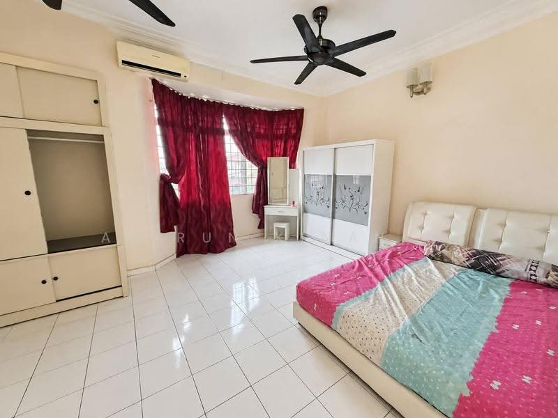 2-storey Terraced House for Sale in Bandar Rinching Seksyen 6 (Semenyih) - Amirun Kinanah - Bedroom - PropertyGuru.com.my
