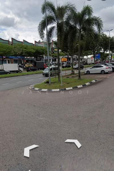 Shop / Office for Rent in Taman Molek (Johor Bahru) - Jane Ngoi - PropertyGuru.com.my