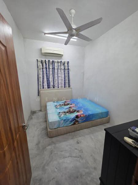 Bungalow House for Rent in Kampung Cheras Baru (Ampang) - Weng Ban Fong - Bedroom - PropertyGuru.com.my