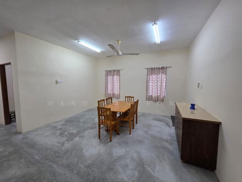 Bungalow House for Rent in Kampung Cheras Baru (Ampang) - Weng Ban Fong - Dining Room - PropertyGuru.com.my