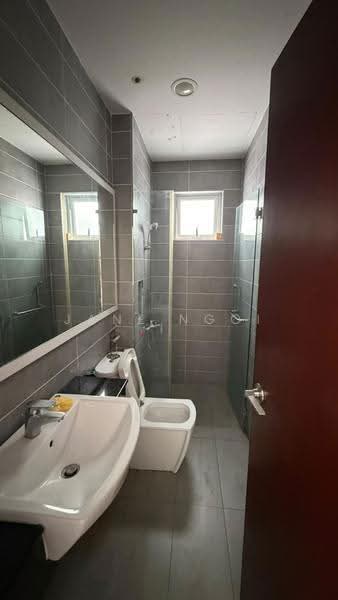 Kediaman Servis untuk Disewa di Paragon Residences @ Straits View - Jane Ngoi - Bathroom - PropertyGuru.com.my