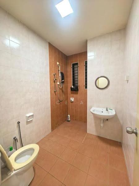 Rumah Teres 2-Tingkat untuk Disewa di Taman Seri Austin (Tebrau) - Alice Ang - Bathroom - PropertyGuru.com.my