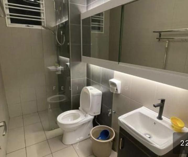 Kediaman Servis untuk Disewa di SkyLake Residence - Felicia Ng - Bathroom - PropertyGuru.com.my