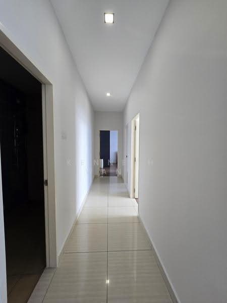 Condominium for Sale at Damansara Foresta - Kenneth Wang - Corridor - PropertyGuru.com.my