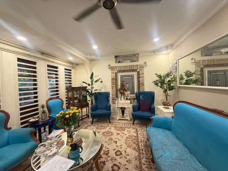 Bungalow House for Sale in Seksyen 3 (Bangi) - Mr Zack - Living Room - PropertyGuru.com.my