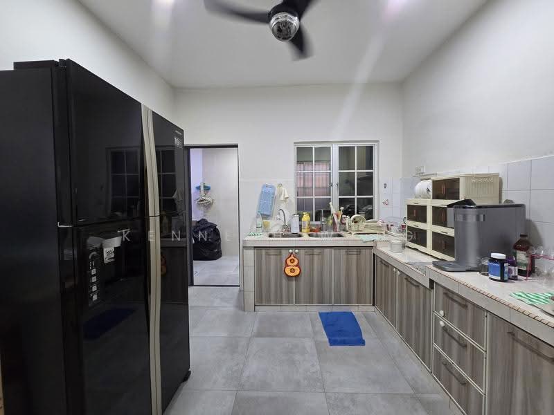 Rumah Teres 1-Tingkat untuk Dijual di Bandar Baru Sungai Buloh (Sungai Buloh) - Kenneth Wang - Kitchen - PropertyGuru.com.my