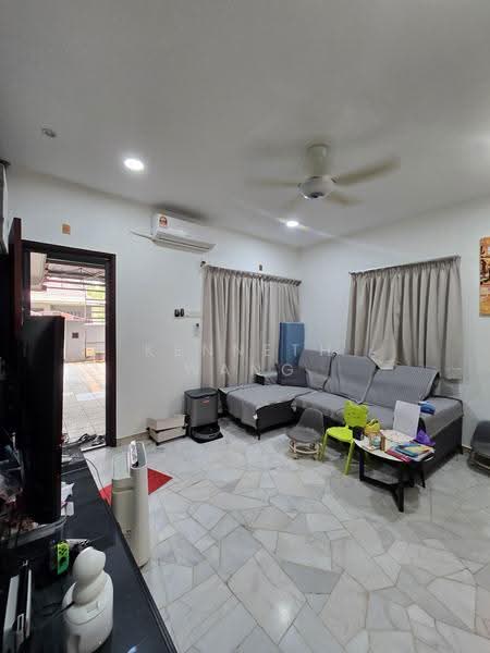 Rumah Teres 1-Tingkat untuk Dijual di Bandar Baru Sungai Buloh (Sungai Buloh) - Kenneth Wang - Living Room - PropertyGuru.com.my