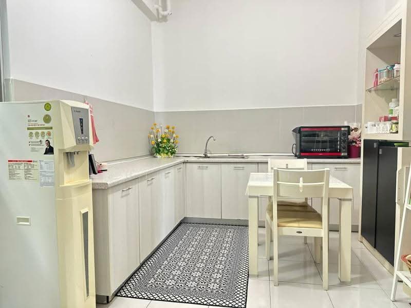 Condominium for Sale at Kelisa Residence - Shirley Teh - Kitchen - PropertyGuru.com.my