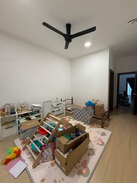 Rumah Teres 2-Tingkat untuk Disewa di Setia Safiro (Cyberjaya) - Jik Wafa - Bedroom - PropertyGuru.com.my