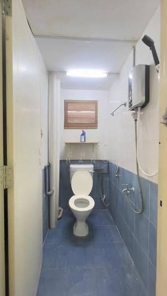 Kedai / Pejabat untuk Disewa di Taman Perindustrian Kip (Kepong) - Racheel Chang - Bathroom - PropertyGuru.com.my