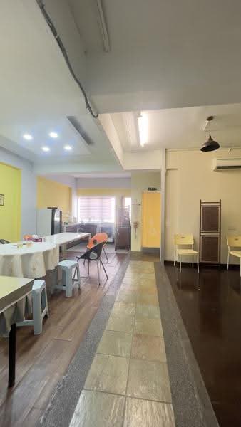 Kedai / Pejabat untuk Disewa di Taman Perindustrian Kip (Kepong) - Racheel Chang - Kitchen - PropertyGuru.com.my