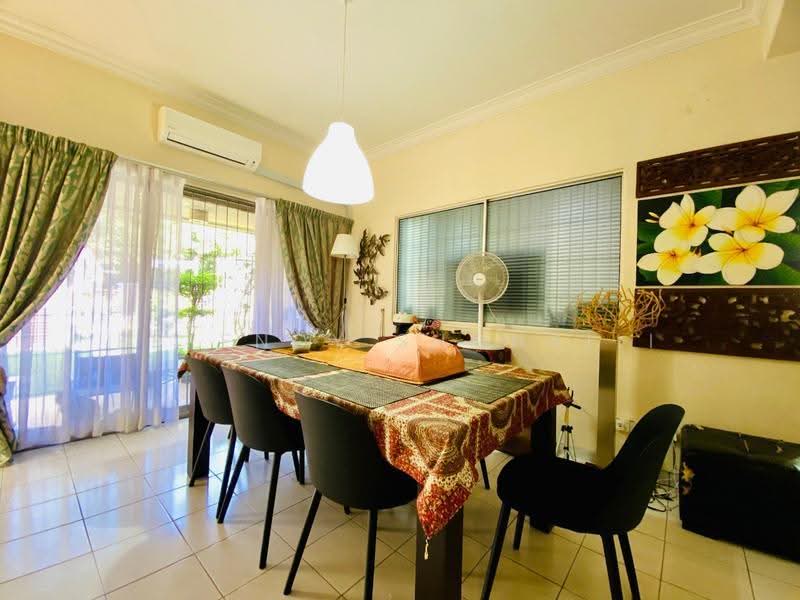 Rumah Teres 2-Tingkat untuk Dijual di Setiawangsa (Kuala Lumpur) - Effendy Shohaili - Dining Room - PropertyGuru.com.my