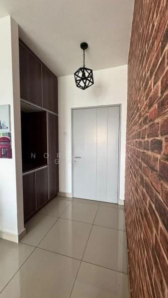 Kondominium untuk Disewa di Dwiputra Residences - NoraFizah Gapar - Entrance - PropertyGuru.com.my