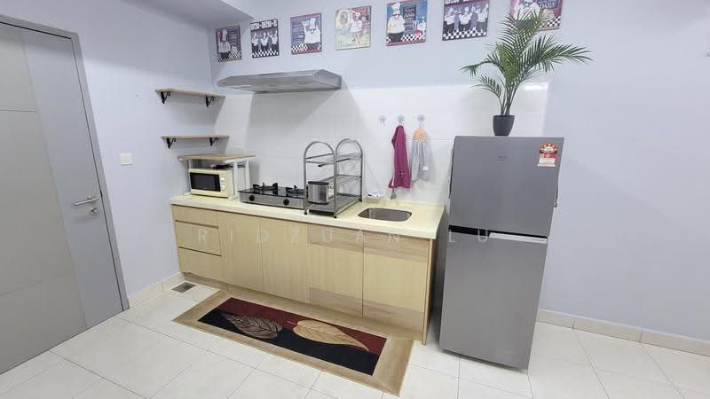 Kediaman Servis untuk Dijual di Tiara Imperio Residence - Ridzuan Lu - Kitchen - PropertyGuru.com.my