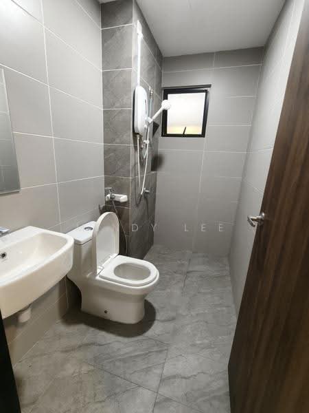 Kediaman Servis untuk Disewa di Veranda Residence - Mindy Lee - Bathroom - PropertyGuru.com.my