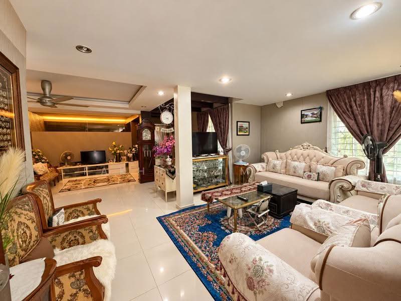 Terraced House for Sale in Taman Bukit Dahlia (Pasir Gudang) - Fakhrul Imlan - Living Room - PropertyGuru.com.my