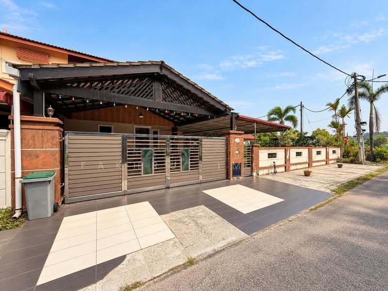 Terraced House for Sale in Taman Bukit Dahlia (Pasir Gudang) - Fakhrul Imlan - Exterior - PropertyGuru.com.my