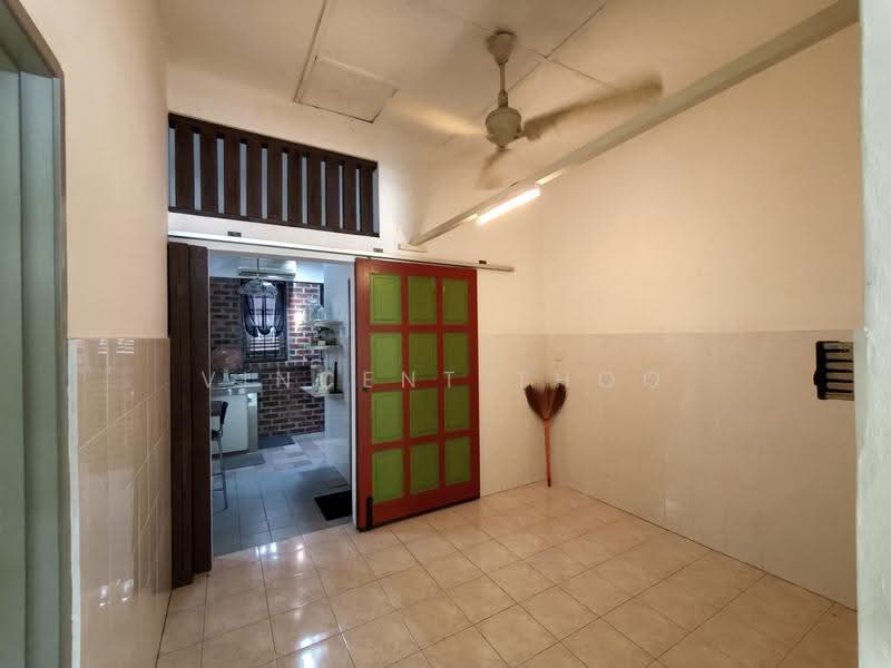 Rumah Teres 1-Tingkat untuk Dijual di Bandar Baru Sri Klebang (Chemor) - Vincent Thoo - Kitchen - PropertyGuru.com.my