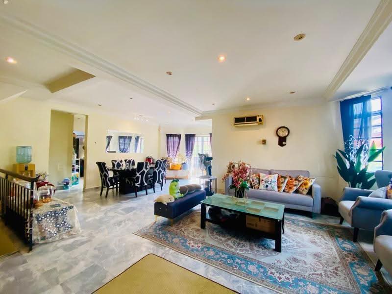 Rumah Teres 2.5-Tingkat untuk Dijual di Setiawangsa (Kuala Lumpur) - Effendy Shohaili - Living Room - PropertyGuru.com.my