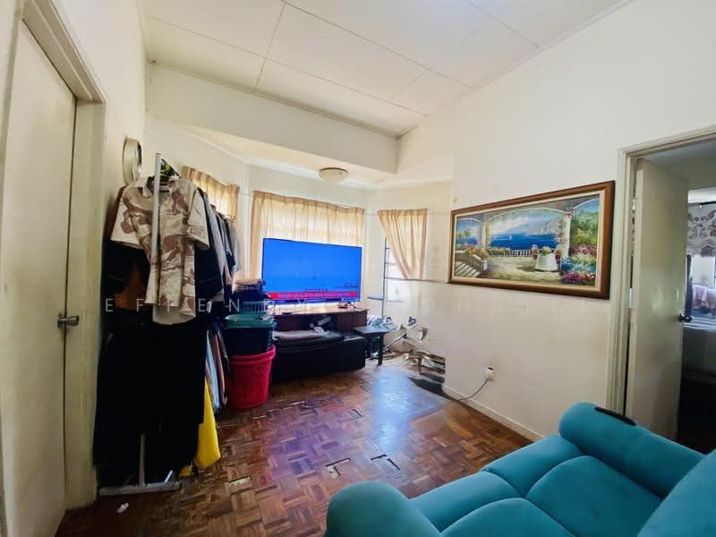 Rumah Teres 2.5-Tingkat untuk Dijual di Setiawangsa (Kuala Lumpur) - Effendy Shohaili - Living Room - PropertyGuru.com.my