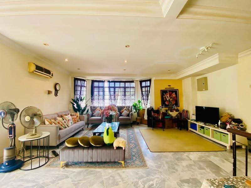 Rumah Teres 2.5-Tingkat untuk Dijual di Setiawangsa (Kuala Lumpur) - Effendy Shohaili - Living Room - PropertyGuru.com.my