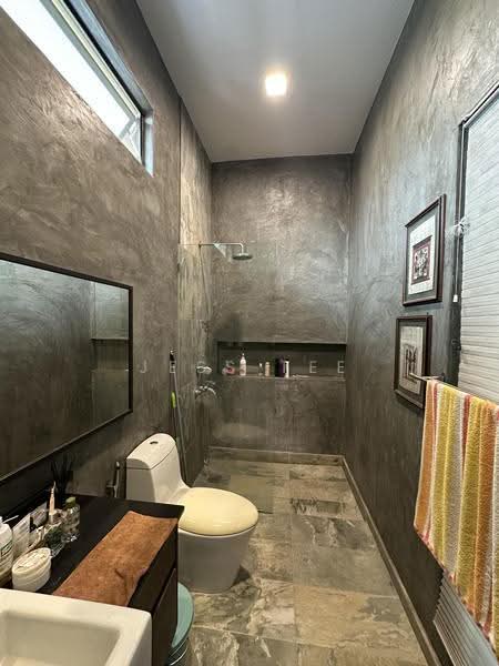 Bungalow House for Sale in Setia Eco Park (Setia Alam) - Jess Tee - Bathroom - PropertyGuru.com.my