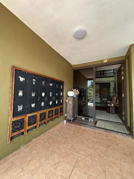 Bungalow House for Sale in Setia Eco Park (Setia Alam) - Jess Tee - Entrance - PropertyGuru.com.my