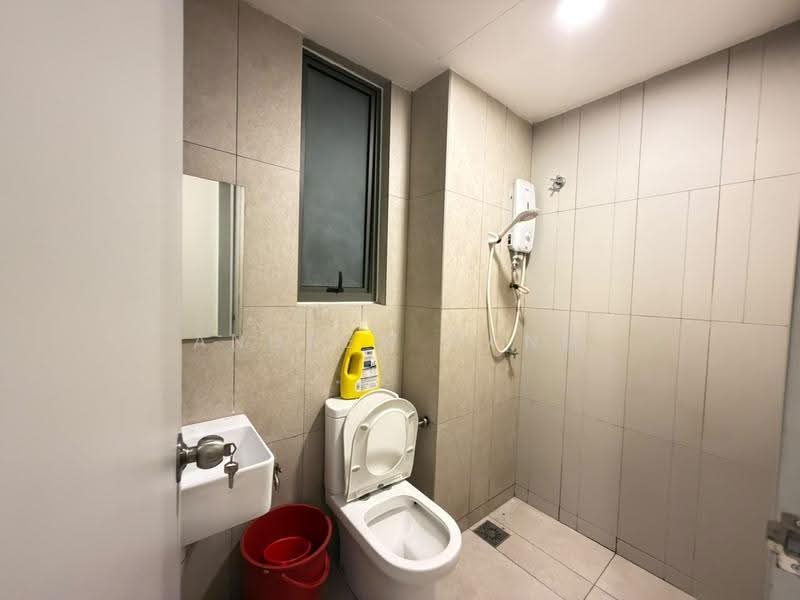 Condominium for Rent at Kenwingston Platz - Andrew Pang - Bathroom - PropertyGuru.com.my
