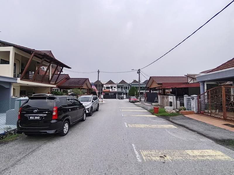 1.5-storey Terraced House for Sale in Selayang (Selangor) - Fauran Nawawi - PropertyGuru.com.my