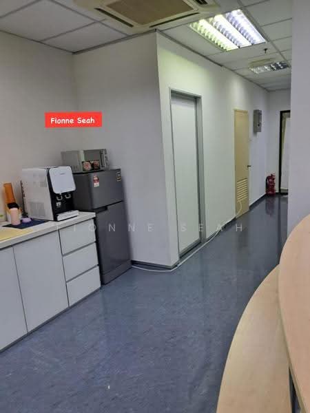 Pejabat untuk Disewa di Gelugor (Penang) - Fionne Seah - Corridor - PropertyGuru.com.my