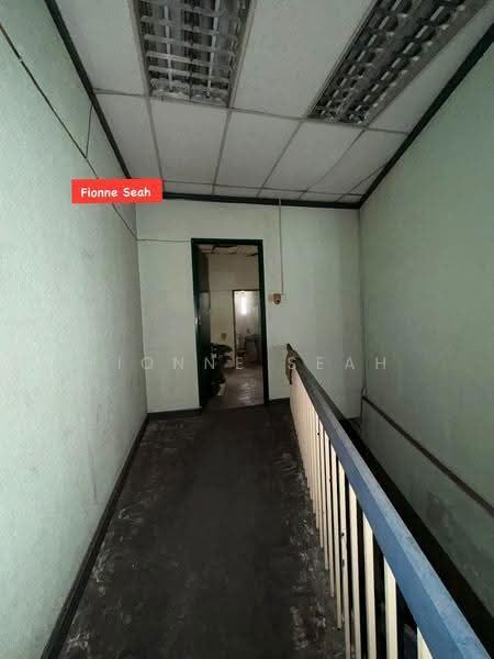 Pejabat untuk Disewa di Gelugor (Penang) - Fionne Seah - Corridor - PropertyGuru.com.my