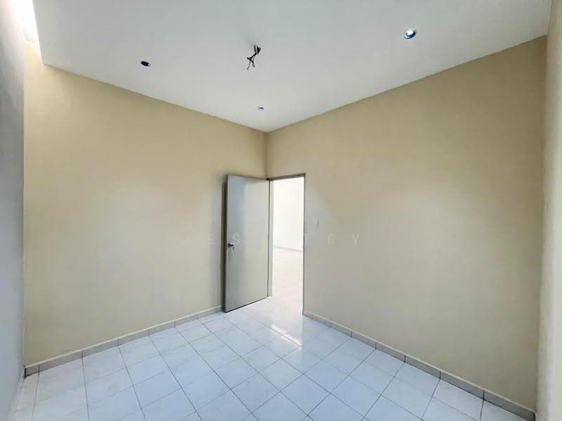 1-storey Terraced House for Sale in Taman Senai Utama (Kulai) - Jesy Tey - Interior - PropertyGuru.com.my