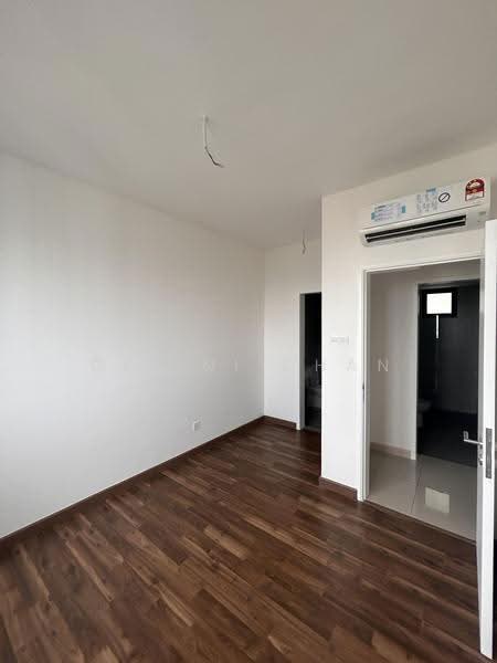 Service Residence for Sale at Aster Hill - Gin Ni Chan - Interior - PropertyGuru.com.my