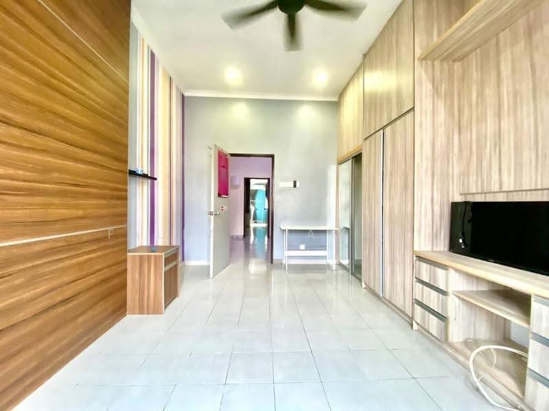 Rumah Teres 2-Tingkat untuk Dijual di Taman Puncak Saujana (Kajang) - Fauran Nawawi - PropertyGuru.com.my