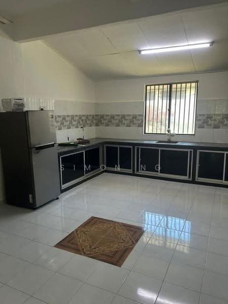 Rumah Teres 1-Tingkat untuk Disewa di Taman Lobak Indah (Lunas) - Simon Ng - Kitchen - PropertyGuru.com.my