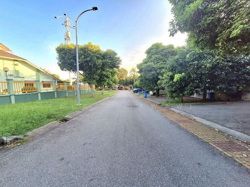 3-storey Terraced House for Sale in Kota Kemuning (Shah Alam) - Fauran Nawawi - PropertyGuru.com.my