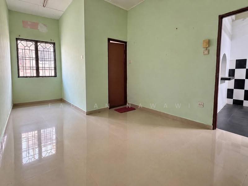 2-storey Terraced House for Sale in Bandar Puncak Alam (Puncak Alam) - Fauran Nawawi - PropertyGuru.com.my