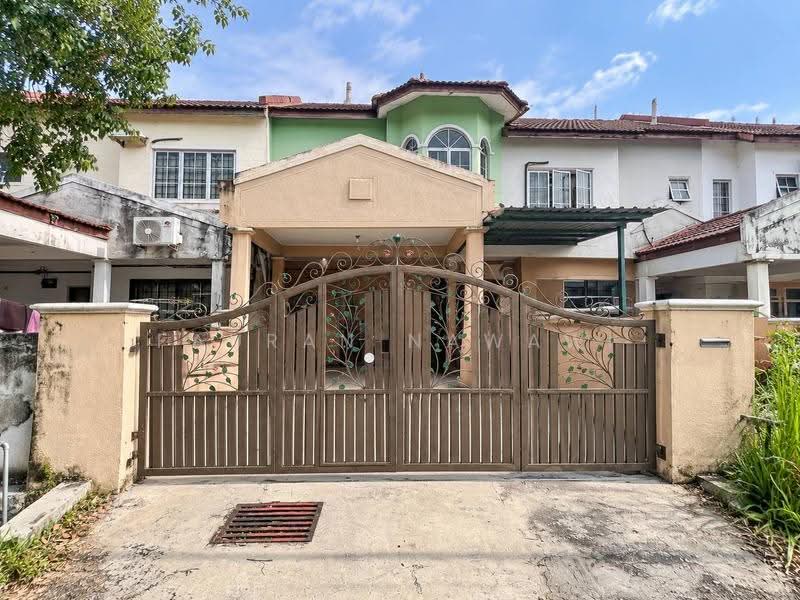 2-storey Terraced House for Sale in Bandar Puncak Alam (Puncak Alam) - Fauran Nawawi - PropertyGuru.com.my