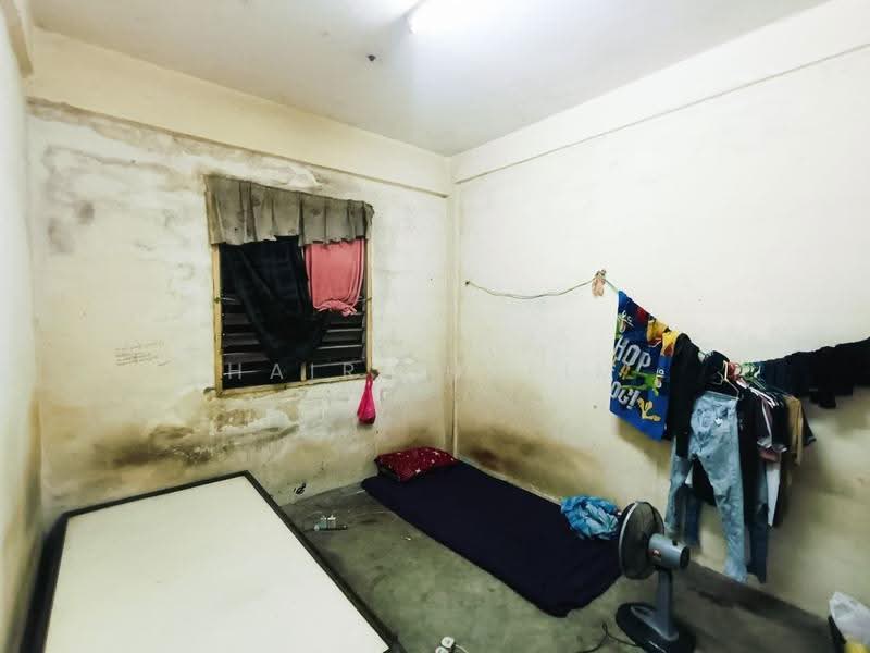 Apartment for Sale at Seri Ayu Apartment - Hairi Halim - PropertyGuru.com.my