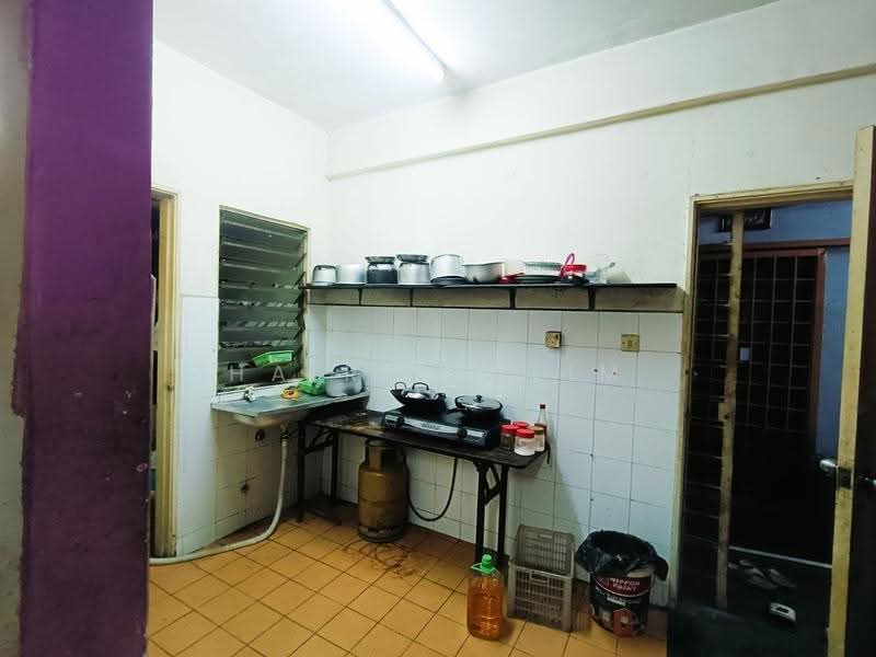 Apartment for Sale at Seri Ayu Apartment - Hairi Halim - PropertyGuru.com.my