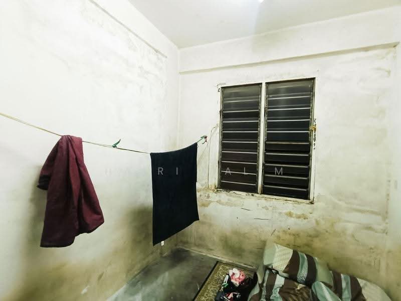 Apartment for Sale at Seri Ayu Apartment - Hairi Halim - PropertyGuru.com.my