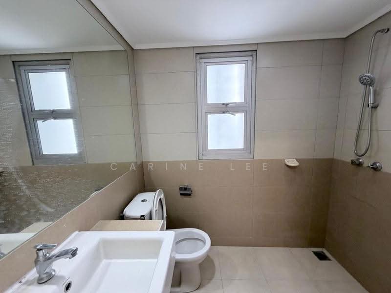 Kondominium untuk Disewa di 1 Persiaran Gurney - Carine Lee - Bathroom - PropertyGuru.com.my