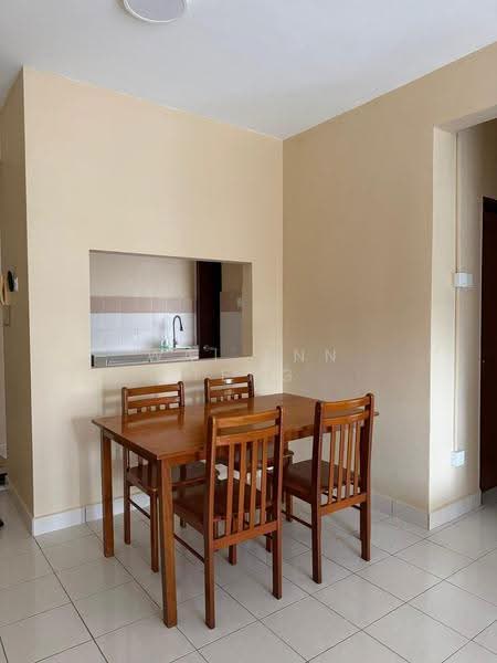 Kondominium untuk Disewa di Puncak Banyan - Wai Ann Teng - Dining Room - PropertyGuru.com.my